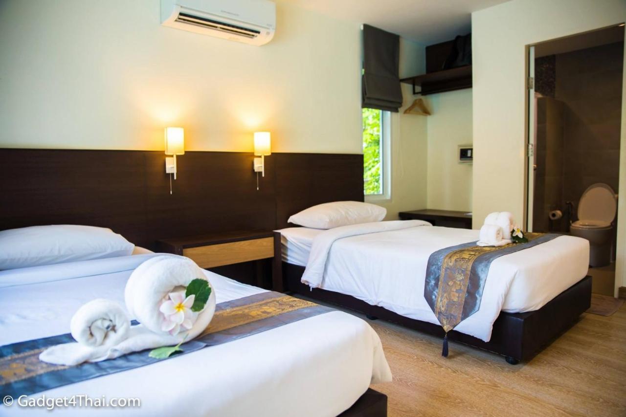 Baan Klang Aow Beach Resort Ban Krut  Exterior photo