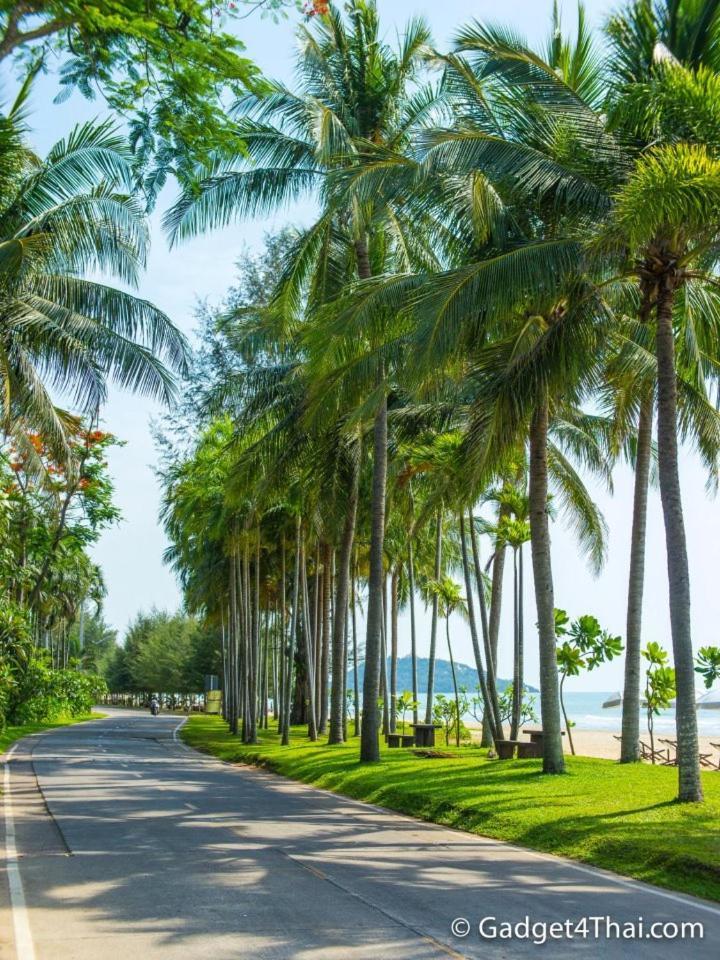 Baan Klang Aow Beach Resort Ban Krut  Exterior photo