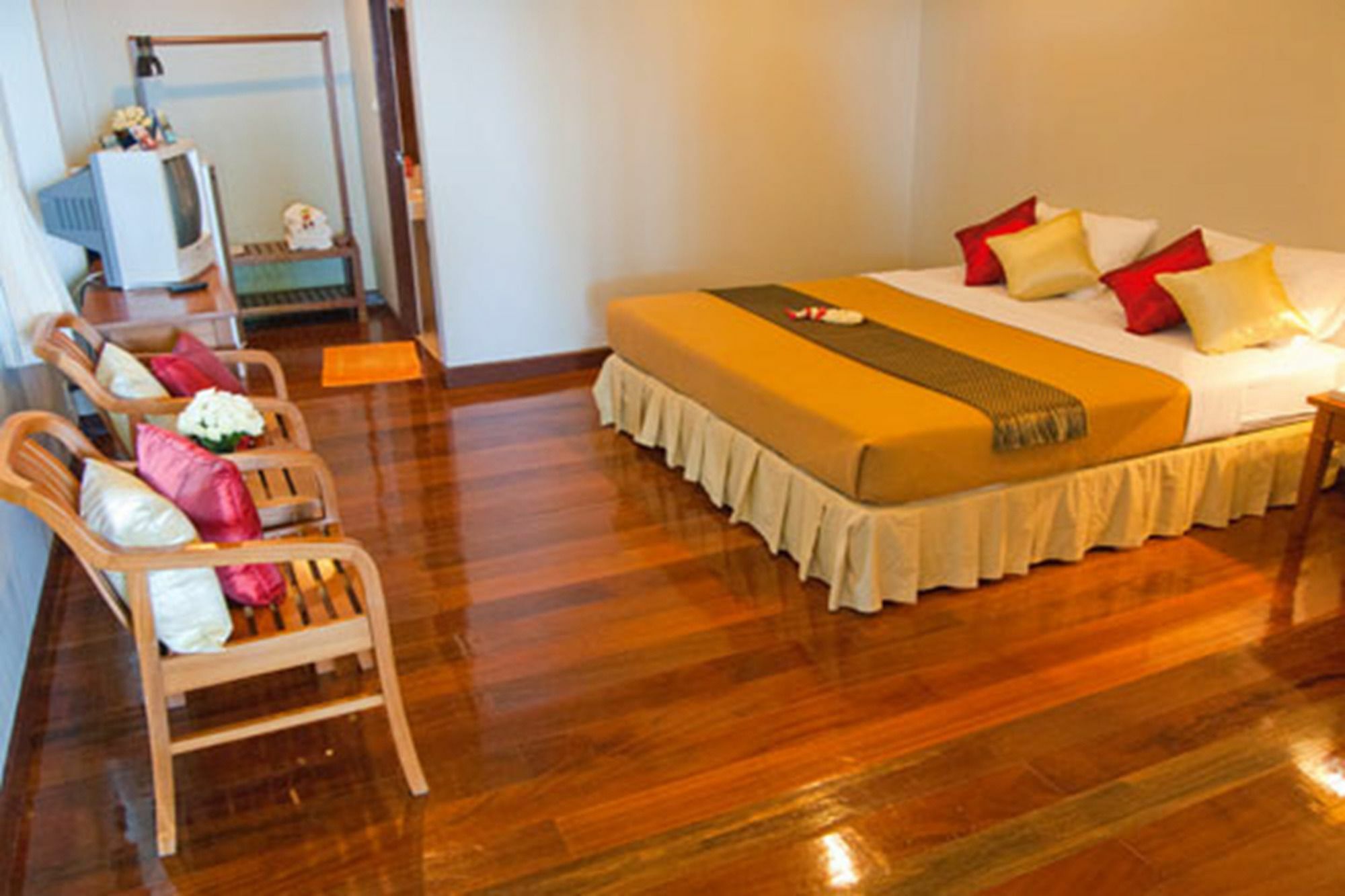 Baan Klang Aow Beach Resort Ban Krut  Exterior photo